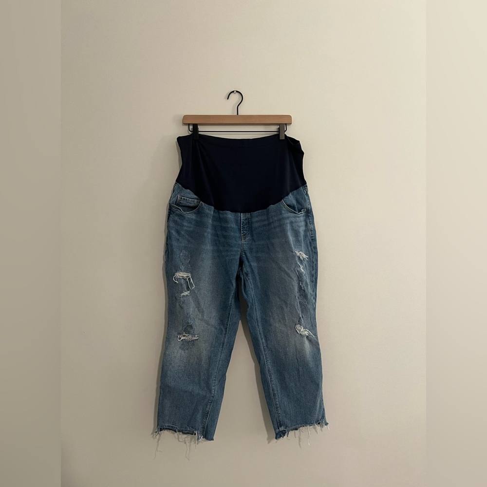 Old Navy - Maternity Boyfriend Jeans Full Panel - Size 18S